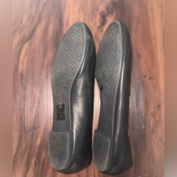 Tory Burch Flats - Picture 4 of 6